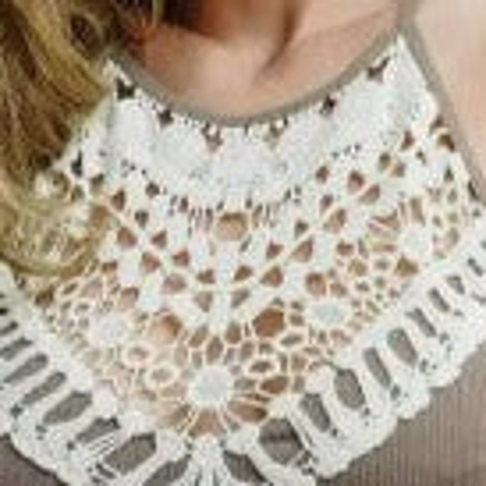 Mocha White Crochet Lace High Neck Bralette - Picture 4 of 4
